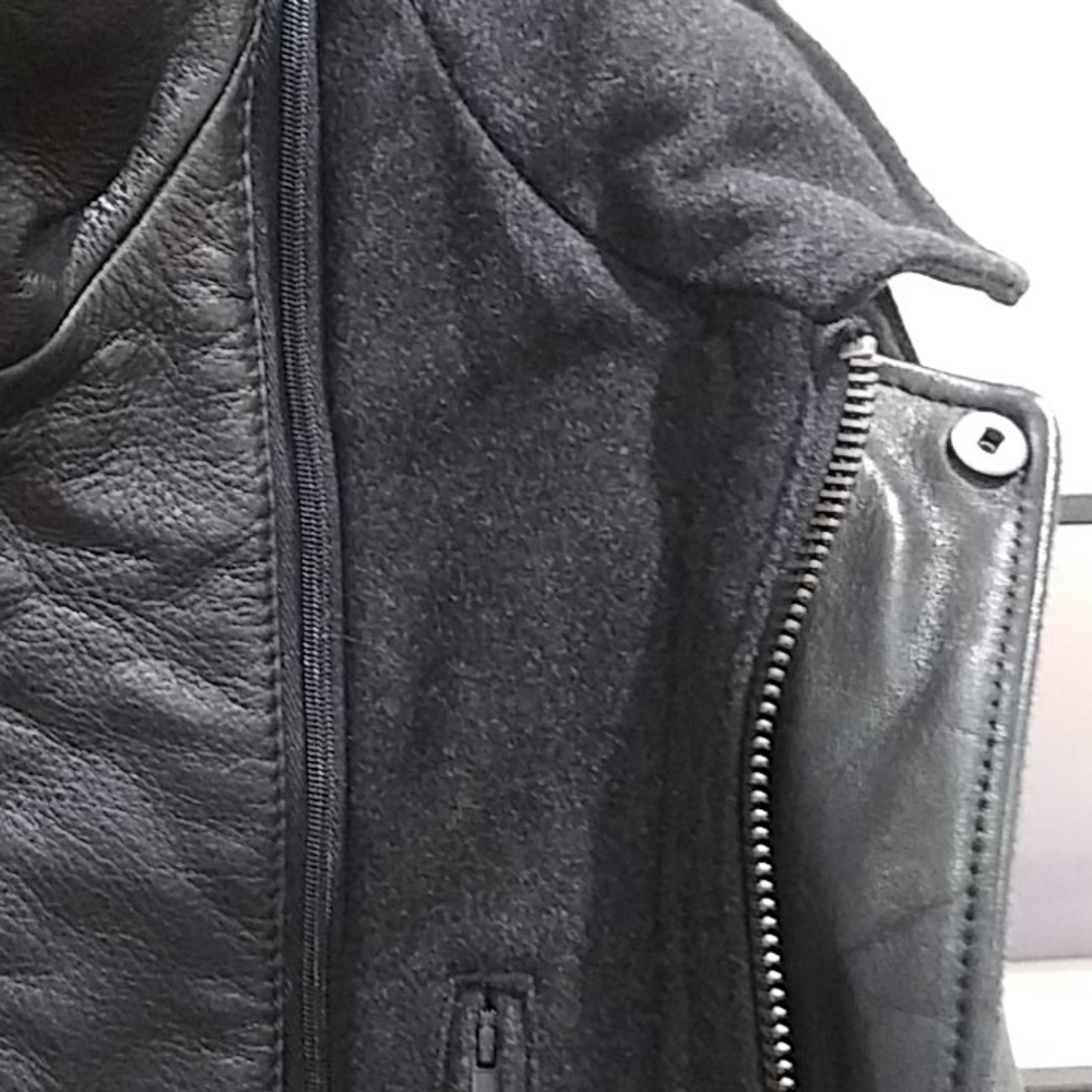 Rouge Jacket - Picture 3 of 8